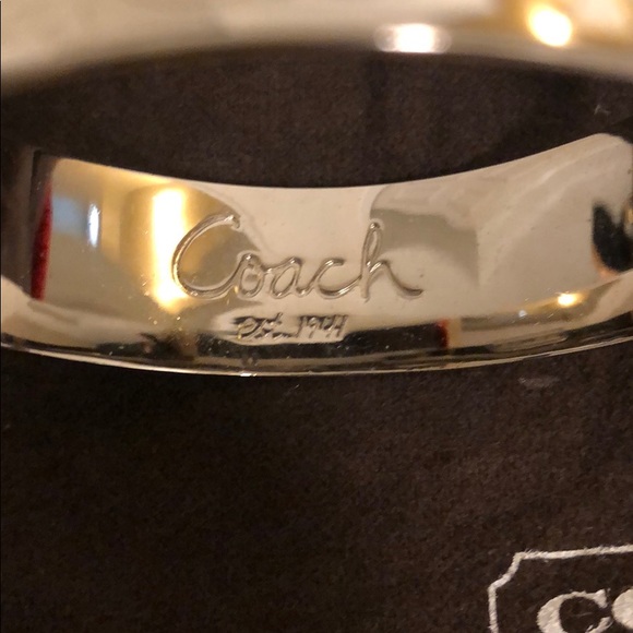 Coach white bangle - Picture 3 of 6